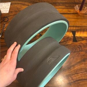 Chirp Wheel Set in Gray and Mint